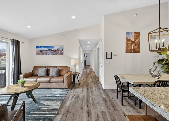 Moab Redcliff Condos